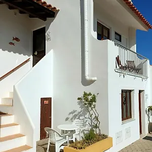 Casa Dos Pinheiros Apartment Arrifana Strand